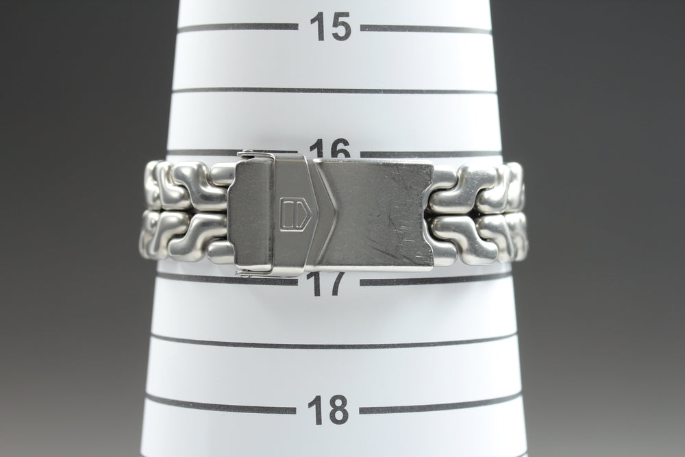Near MINT TAG Heuer S/el S99.213K Grey Quartz 33mm Unisex Watch