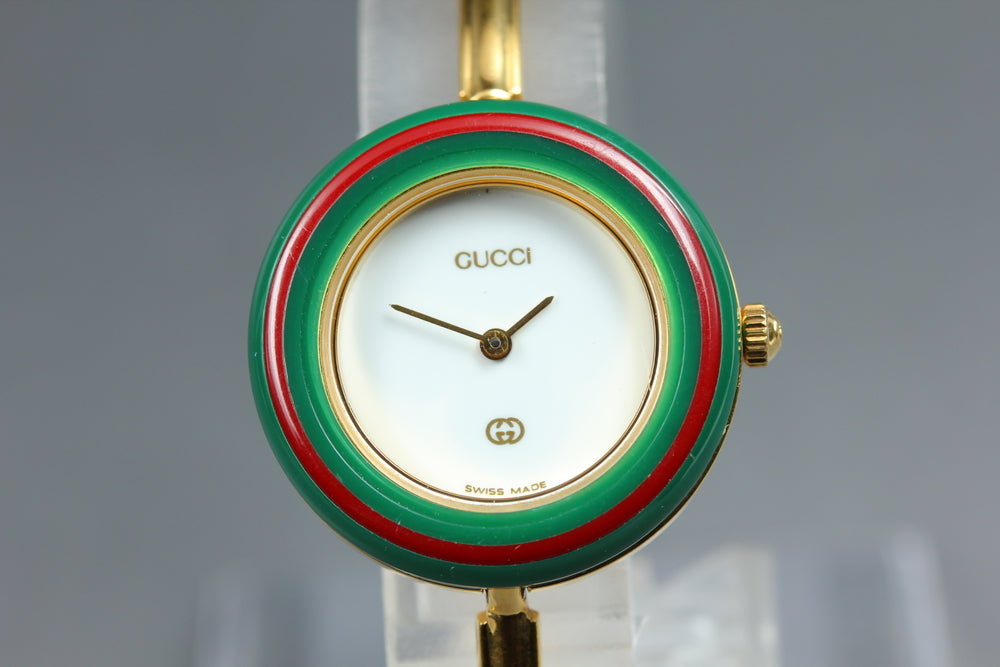 Near MINT GUCCI Change Bezel 11/12 White Quartz 26mm Ladies Watch