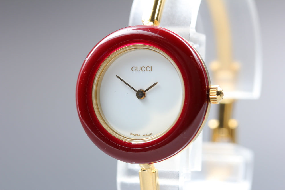Near MINT GUCCI Change Bezel 11/12.2 White Quartz Ladies Watch