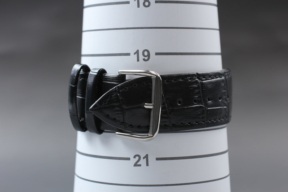 Near MINT GUCCI Coupe YA131303/131.3 White Quartz 40mm Men's Watch