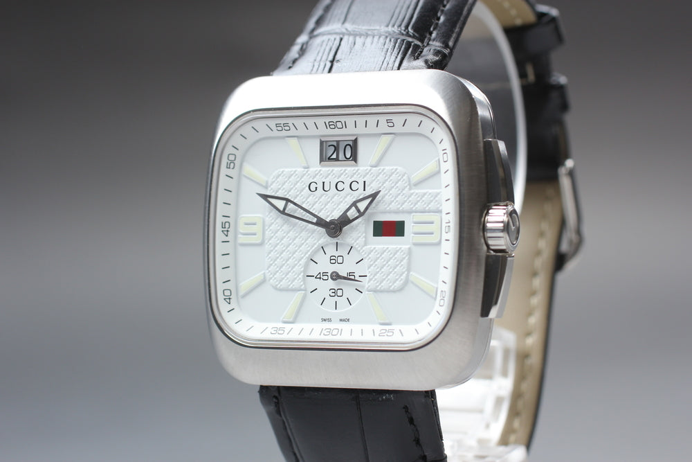 Near MINT GUCCI Coupe YA131303/131.3 White Quartz 40mm Men's Watch