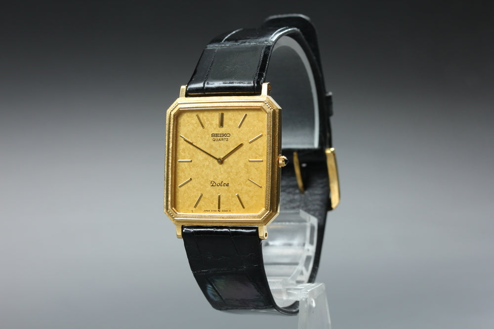 Near MINT SEIKO Dolce 6730-5160 Gold Quartz 27mm Men's Watch