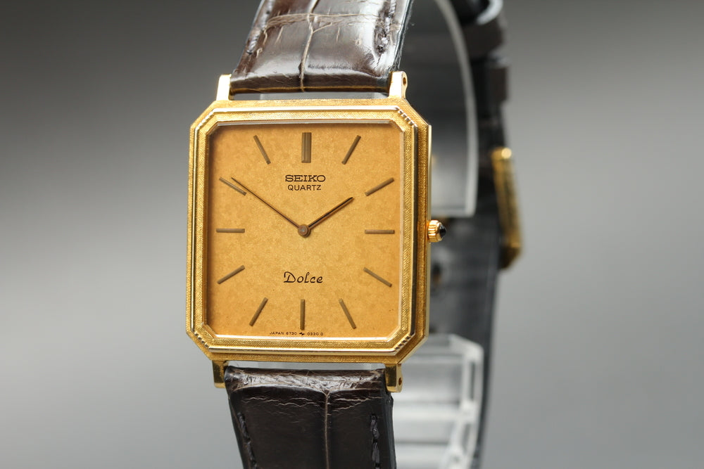 Near MINT SEIKO Dolce 1982 6730-5160 Gold Quartz 26mm Men's Watch