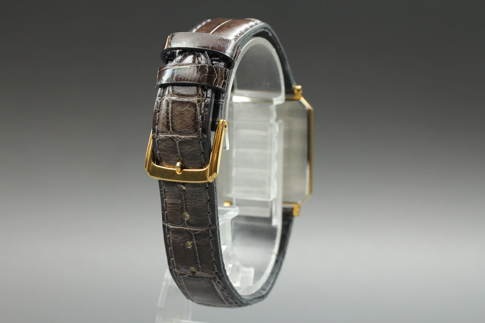 Near MINT SEIKO Dolce 1982 6730-5160 Gold Quartz 26mm Men's Watch