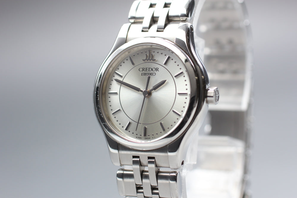 Near MINT SEIKO Credor 4J85-0A20 Silver Quartz 25mm Ladies Watch