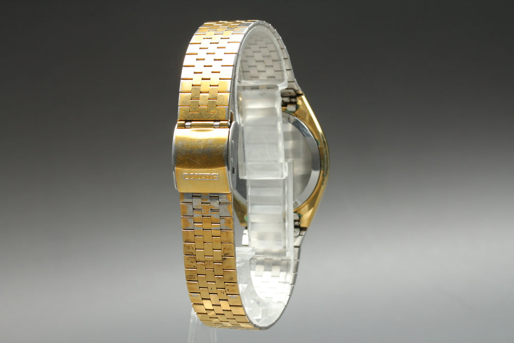 SEIKO Lord Quartz Lord Quartz 8242-5000 Gold Quartz 32mm Men's Watch 1979