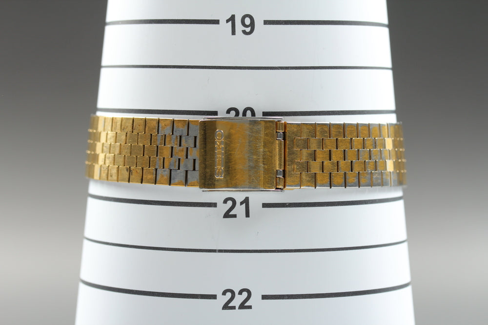 SEIKO Lord Quartz Lord Quartz 8242-5000 Gold Quartz 32mm Men's Watch 1979