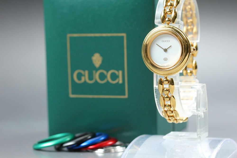 Near MINT GUCCI Change Bezel 11/12 White Quartz 25mm Ladies Watch