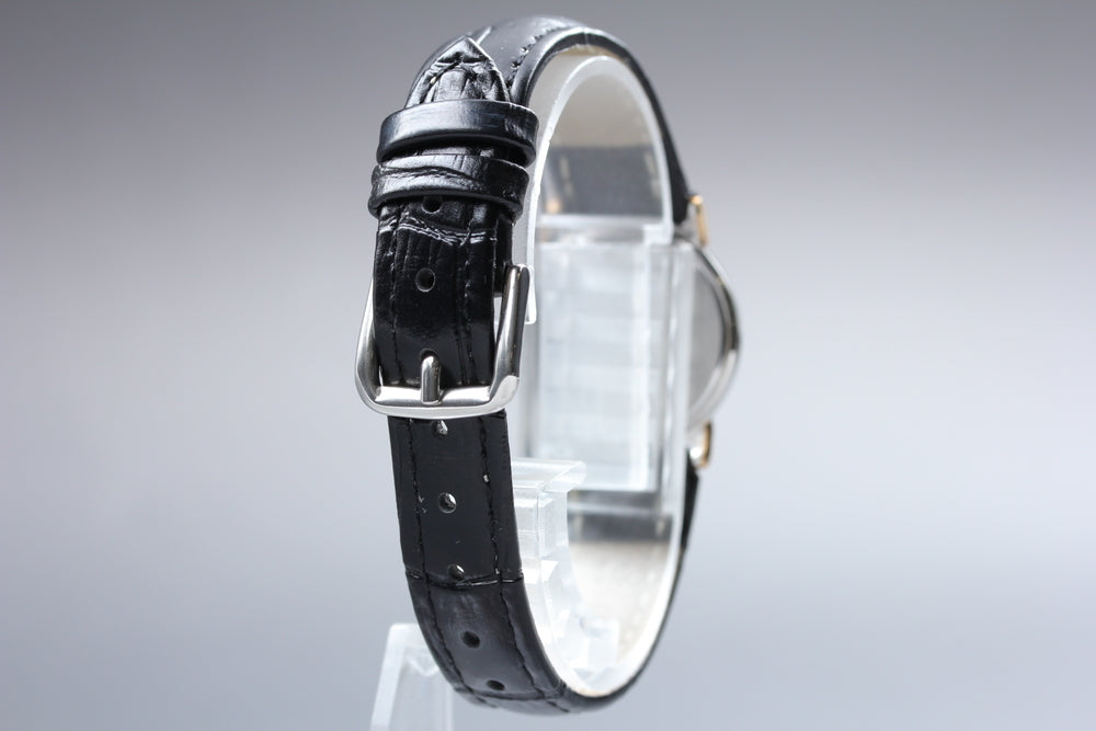 Near MINT SEIKO Credor 2F70-0020 Silver Quartz 23mm Ladies Watch 1991
