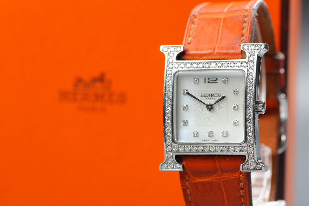 Near MINT HERMES H Watch HH1.530 White Quartz 26.1mm Ladies Watch