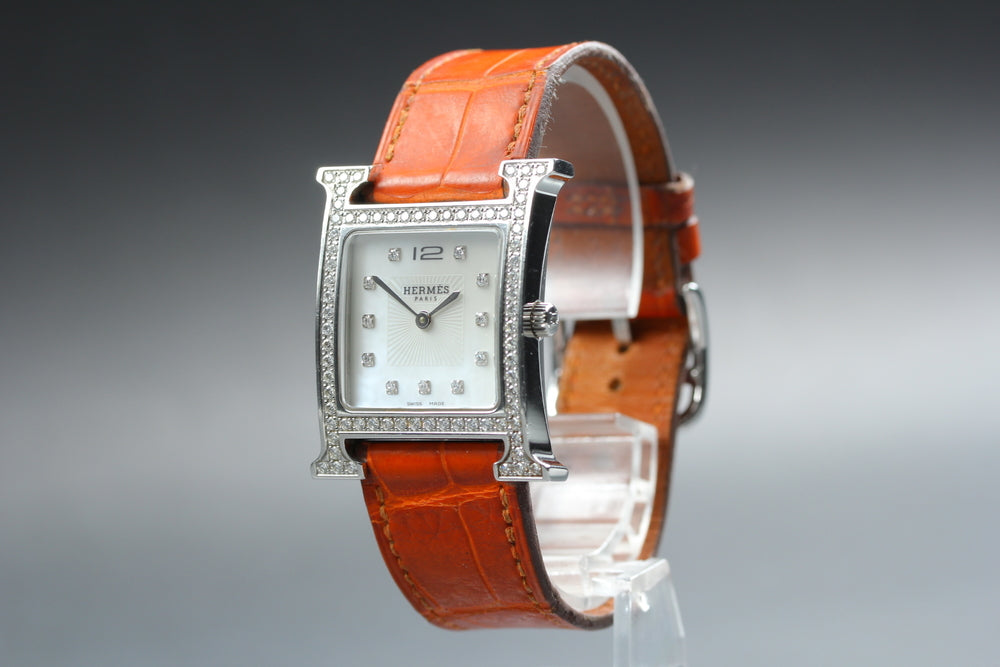 Near MINT HERMES H Watch HH1.530 White Quartz 26.1mm Ladies Watch