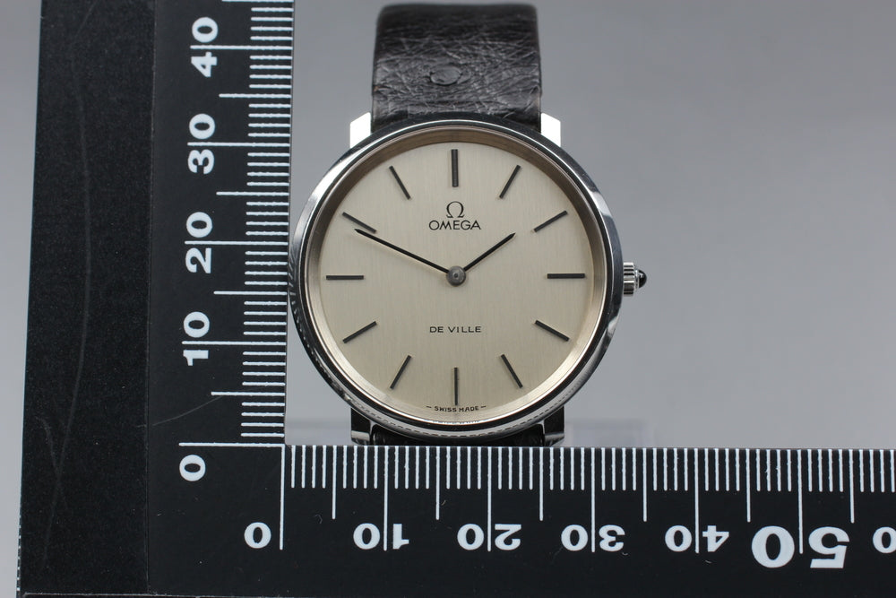 Near MINT OMEGA De Ville 111.0107 Cal.625 Silver Manual 33mm Men's Watch 1975