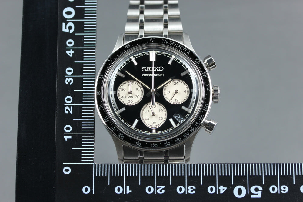 Near MINT SEIKO Selection SBTR055/8T63-03P0 White/Black Quartz 38mm Men's Watch