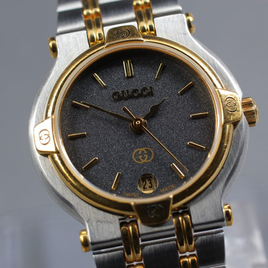 Near MINT GUCCI 9000L Grey Quartz 25mm Ladies Watch
