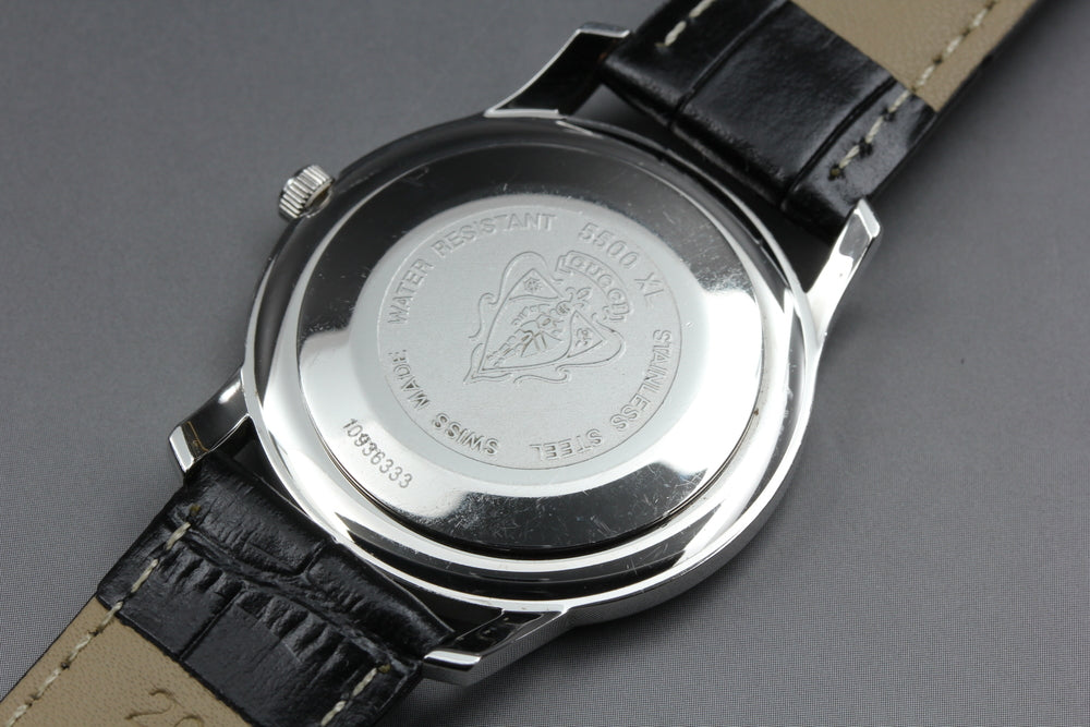 GUCCI 5500XL Quartz 38mm Men's Watch