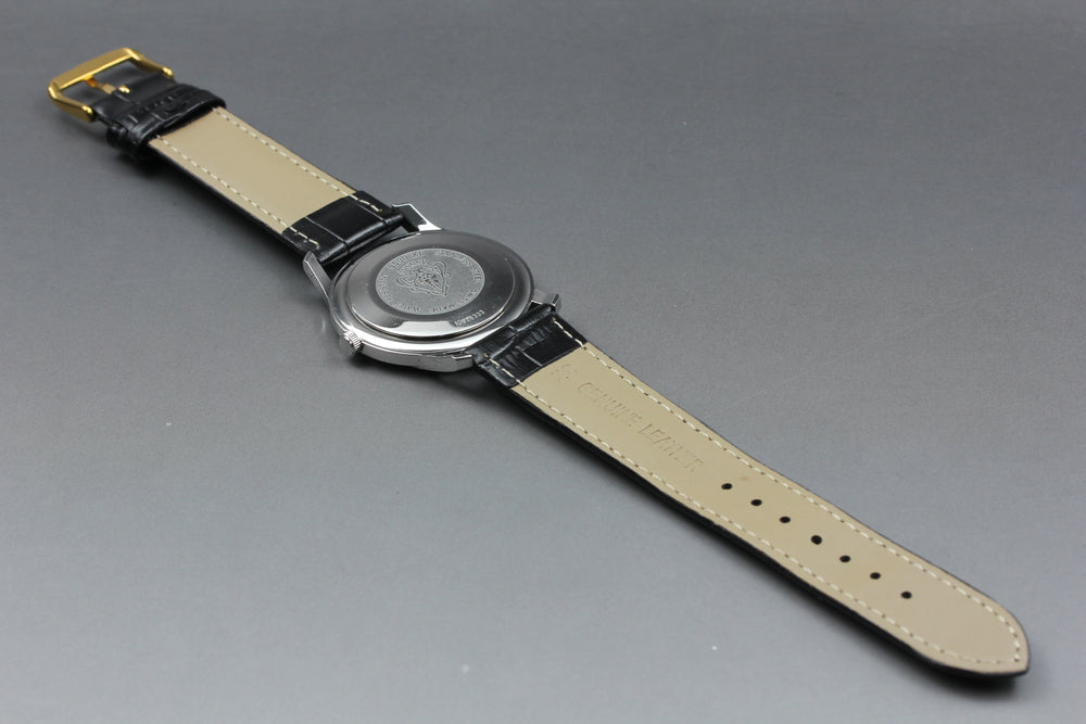 GUCCI 5500XL Quartz 38mm Men's Watch