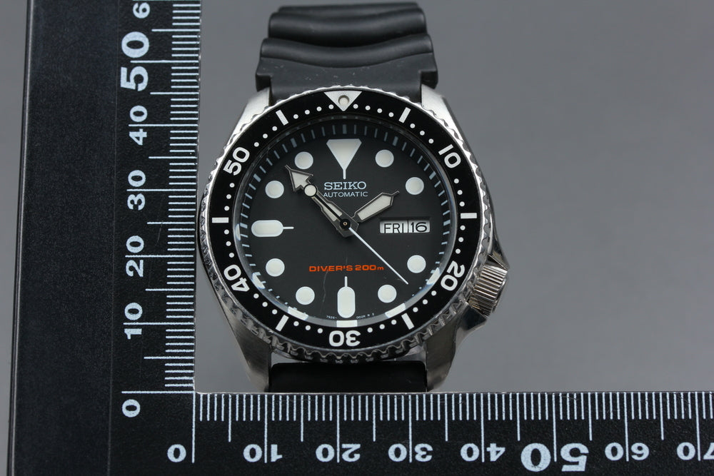 SEIKO 7S26-0020 Black Auto 40mm Men's Watch