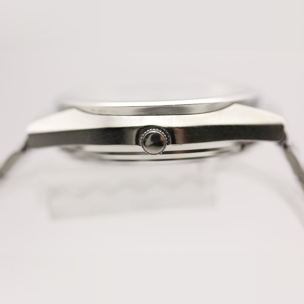 SEIKO TYPE II 7546-8070 Silver Quartz Watch