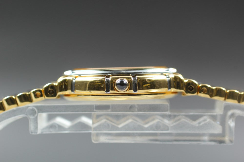 Near MINT SEIKO Exceline 1F21-0E10 Gold Quartz 13mm Ladies Watch 1990