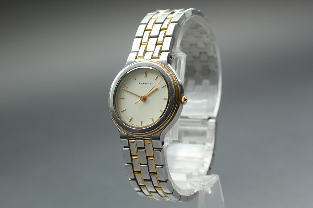 Near MINT SEIKO Lasalle 4N21-0130 White Quartz 24mm Ladies Watch 1989