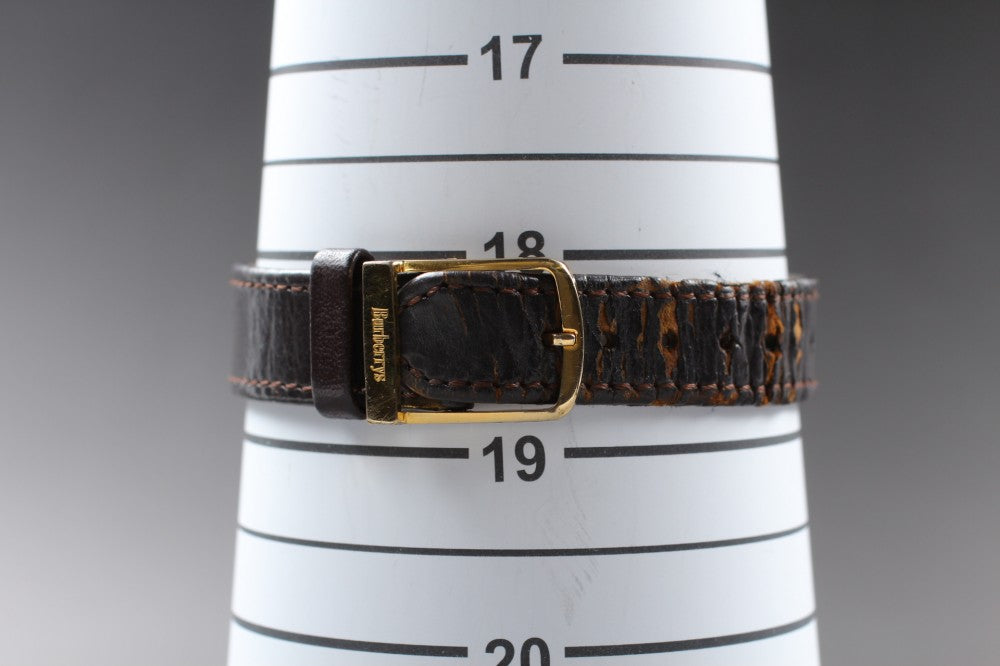 Near MINT Burberrys 2830-266536Y White Quartz 30mm Watch
