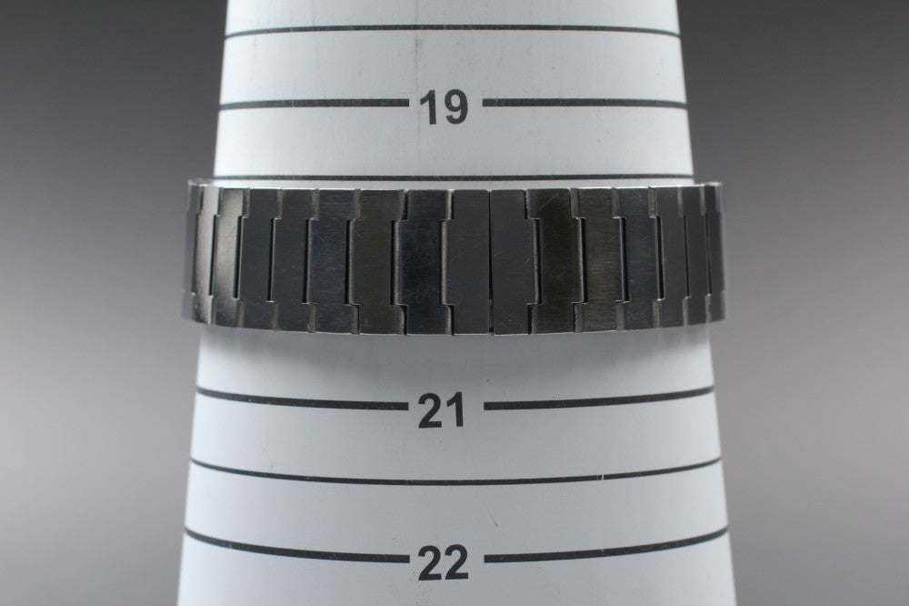Near MINT Dunhill RPM 8034 Black Quartz 36.5mm Men's Watch