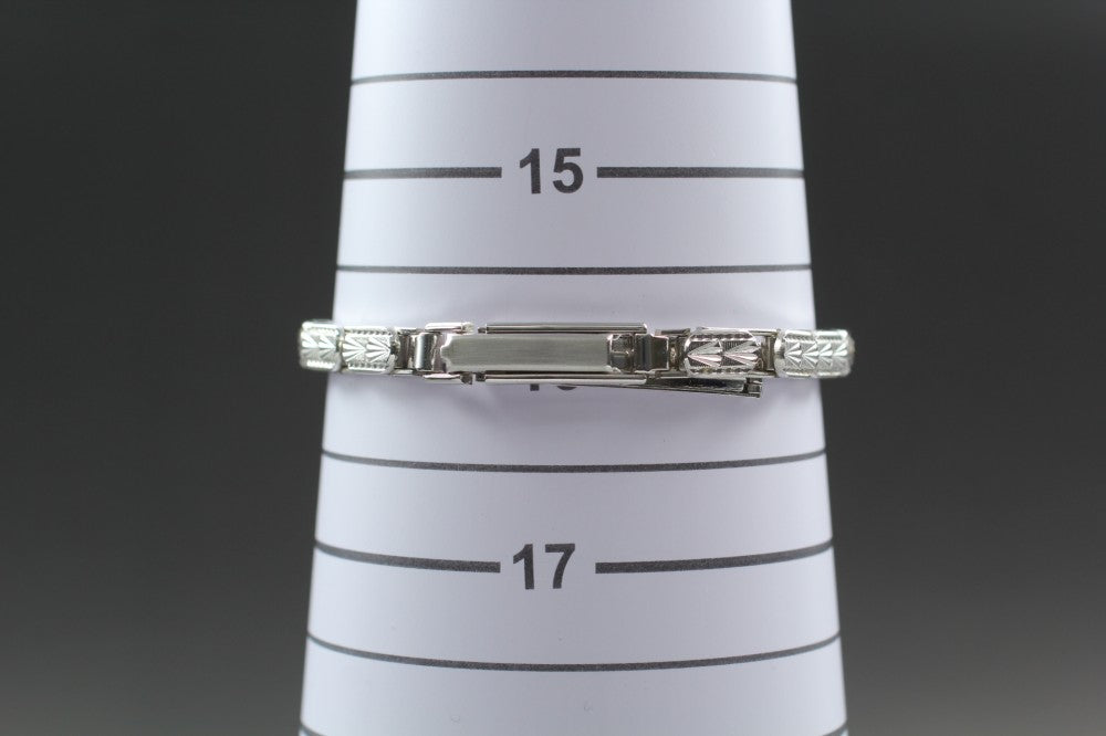 Near MINT SEIKO Solar 10-0880 Silver Manual 16mm Ladies Watch 1970