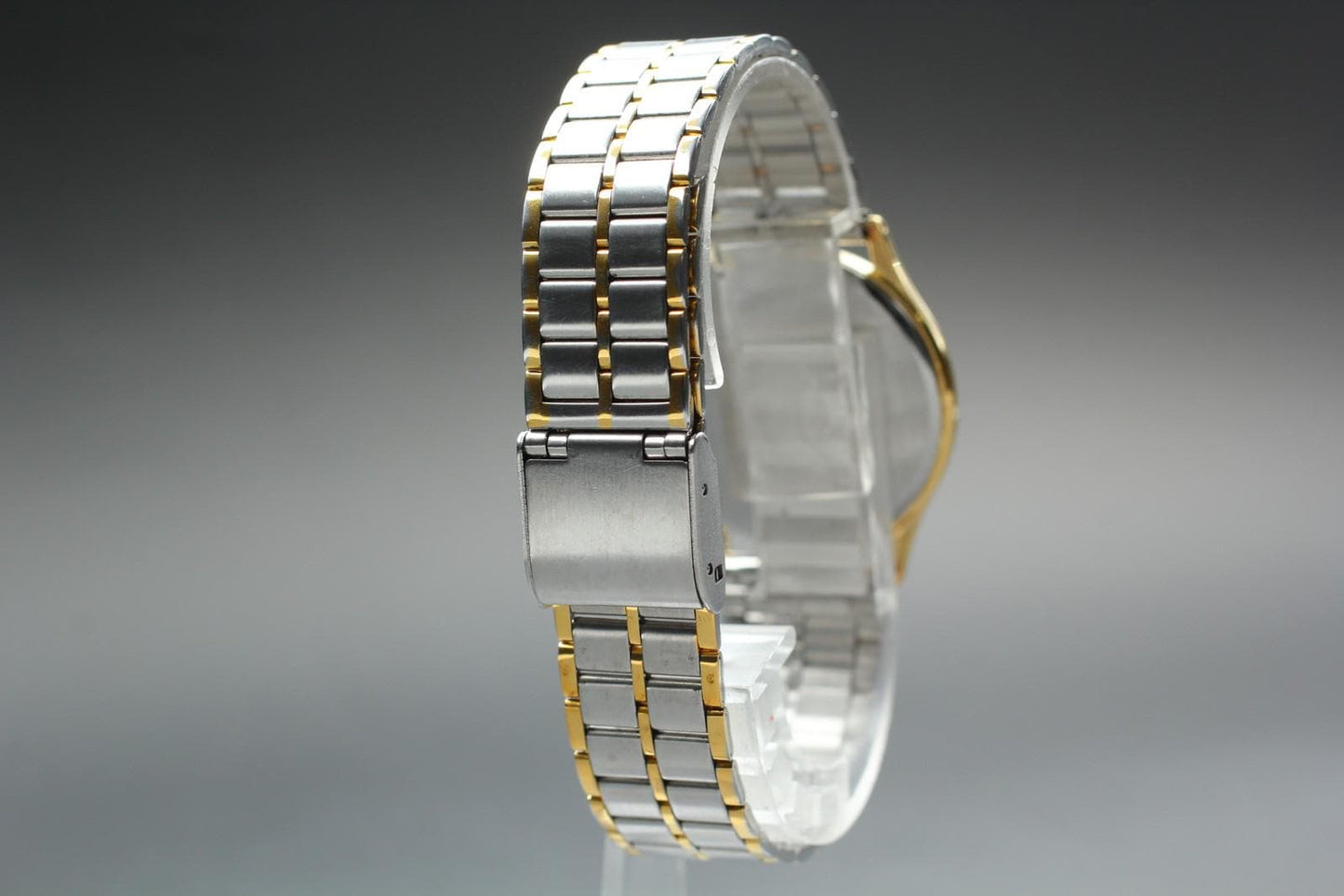 Vintage 1992 [Near MINT] SEIKO Dolce 8N41-6060 Quartz 31mm Men's Watch JAPAN