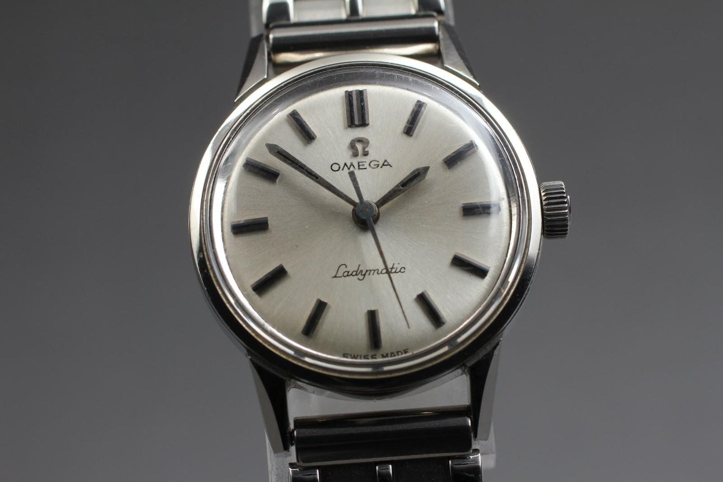 Near MINT Omega Seamaster Ladymatic 565.001 Cal.671 Automatic Ladies Watch JAPAN