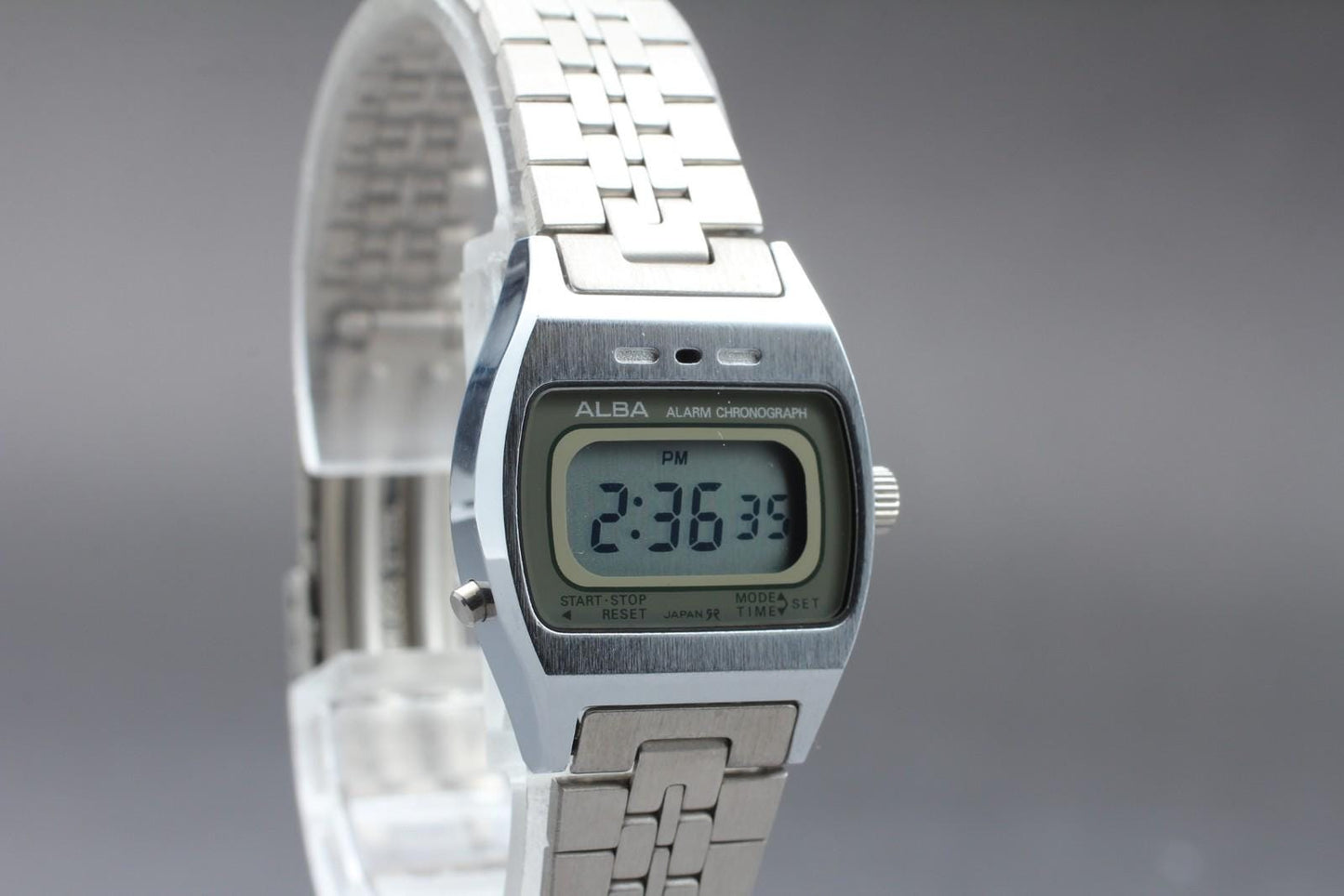 Nos w/ Tag Seiko Alba Alarm Chronograph Y661-4000 23mm Ladies Digital Watch
