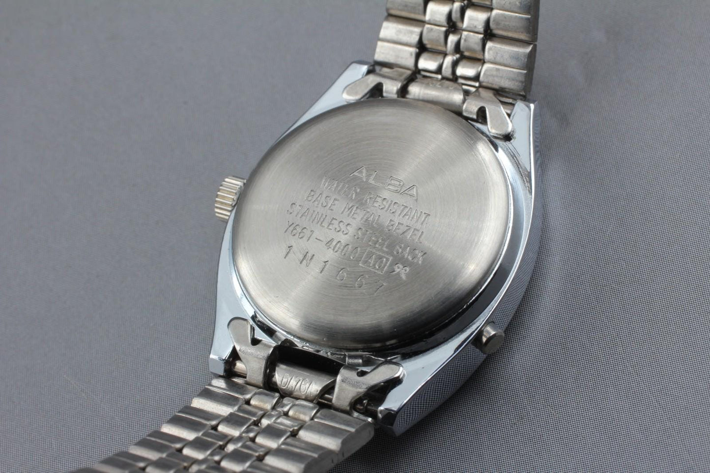 Nos w/ Tag Seiko Alba Alarm Chronograph Y661-4000 23mm Ladies Digital Watch
