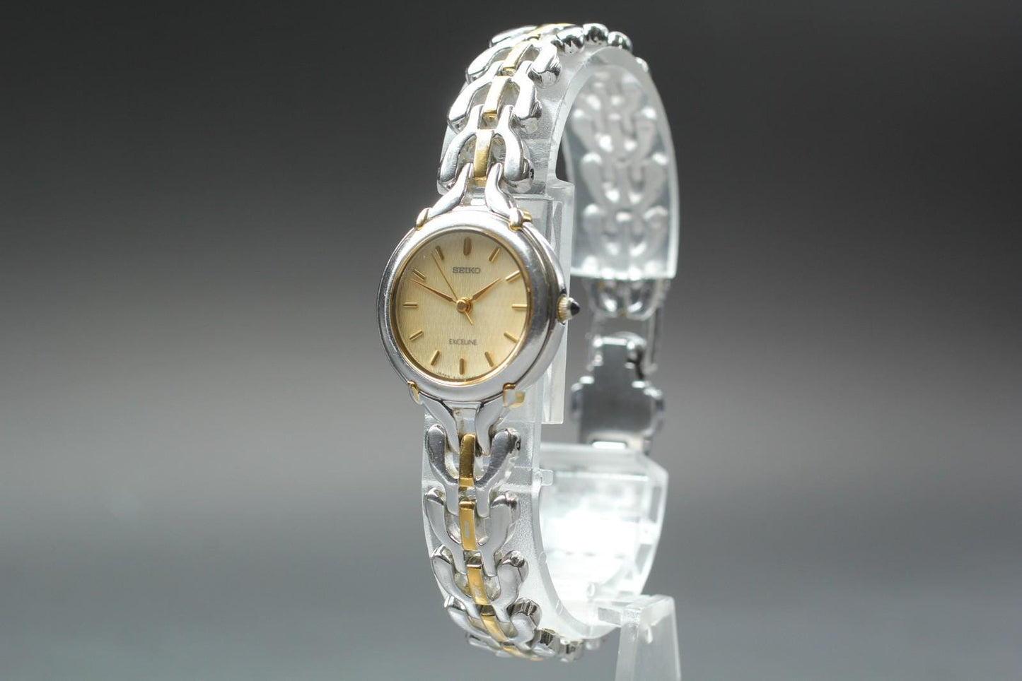 Vintage 1997 [Exc+5] SEIKO Exceline 4J41-0050 Bracelet Quartz Ladies Watch JAPAN