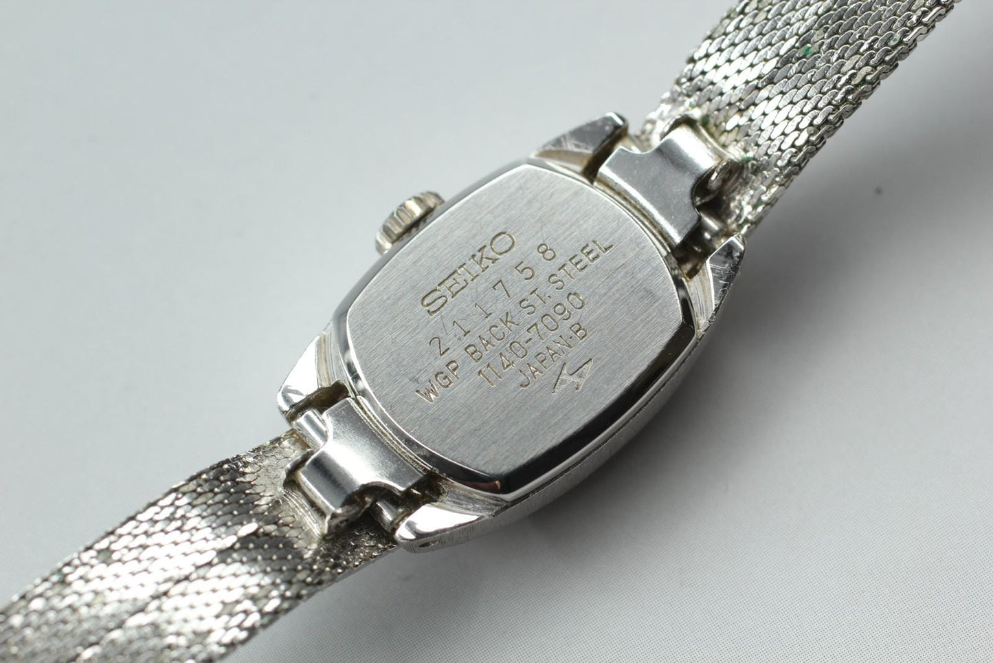 Vintage 1972 [Near MINT] SEIKO 1140-7090 17J Manual Wind Ladies Watch From JAPAN