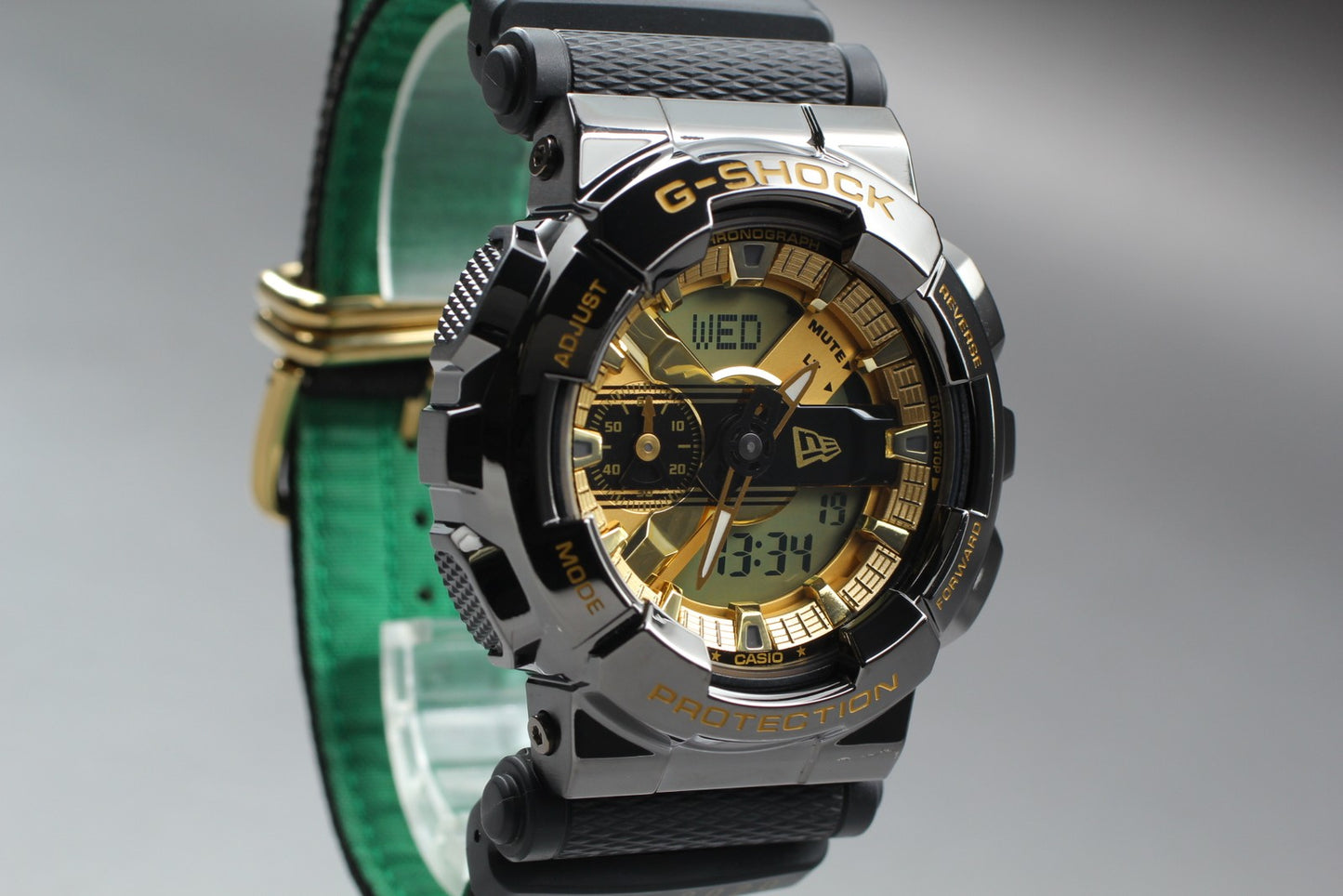 Near Mint Casio G-shock New Era GM-110NE 5553 Ana-Digi 48mm Watch From Japan