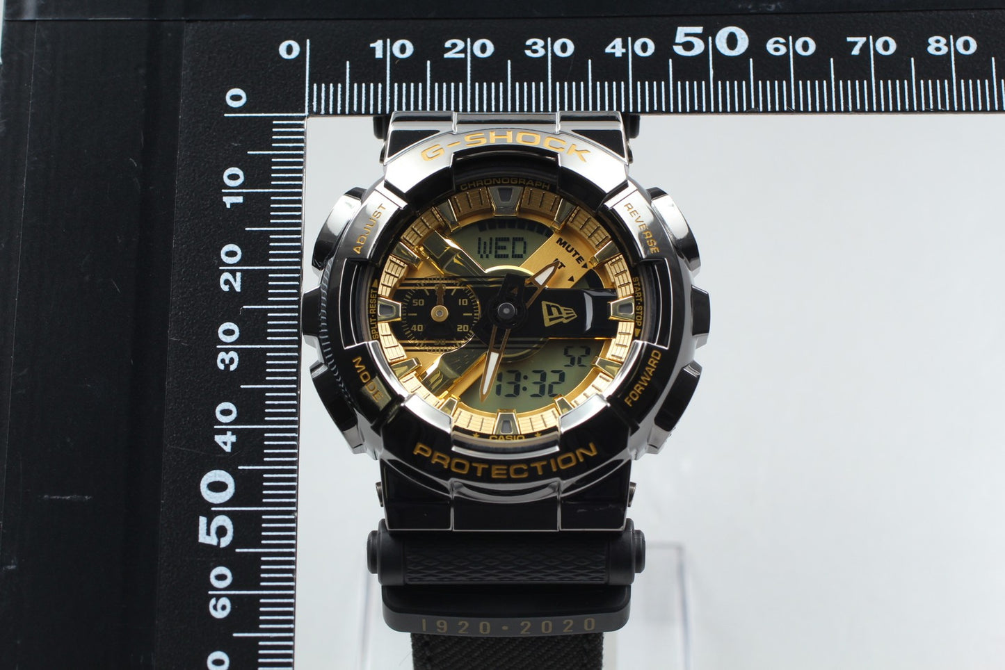 Near Mint Casio G-shock New Era GM-110NE 5553 Ana-Digi 48mm Watch From Japan