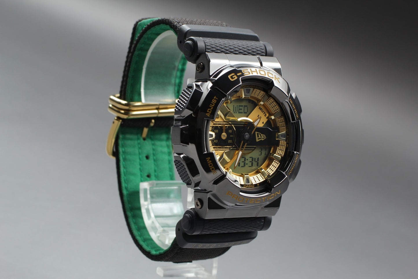 Near Mint Casio G-shock New Era GM-110NE 5553 Ana-Digi 48mm Watch From Japan