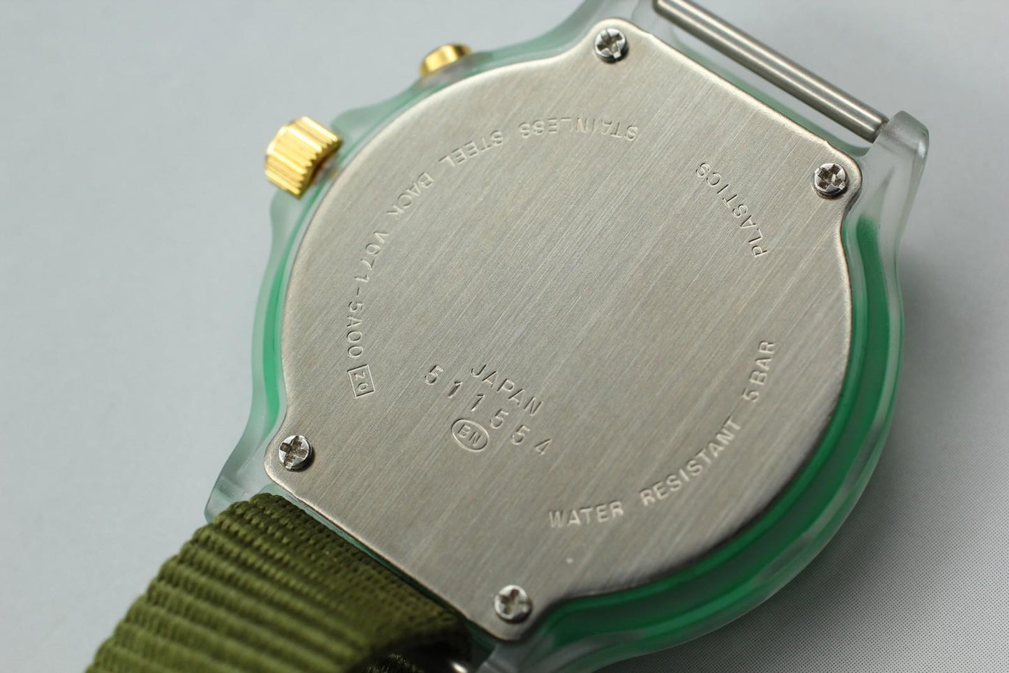 Vintage 1995 Seiko Alba Men's Watch: Green Bezel, Mint Condition w/Tag