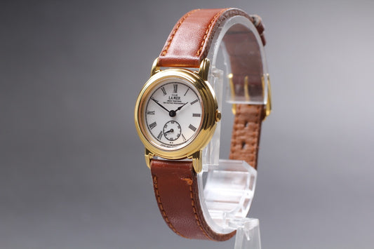 Vintage 1988 Near MINT Citizen Club La Mer 4640-E61775 25mm Quartz Ladies Watch