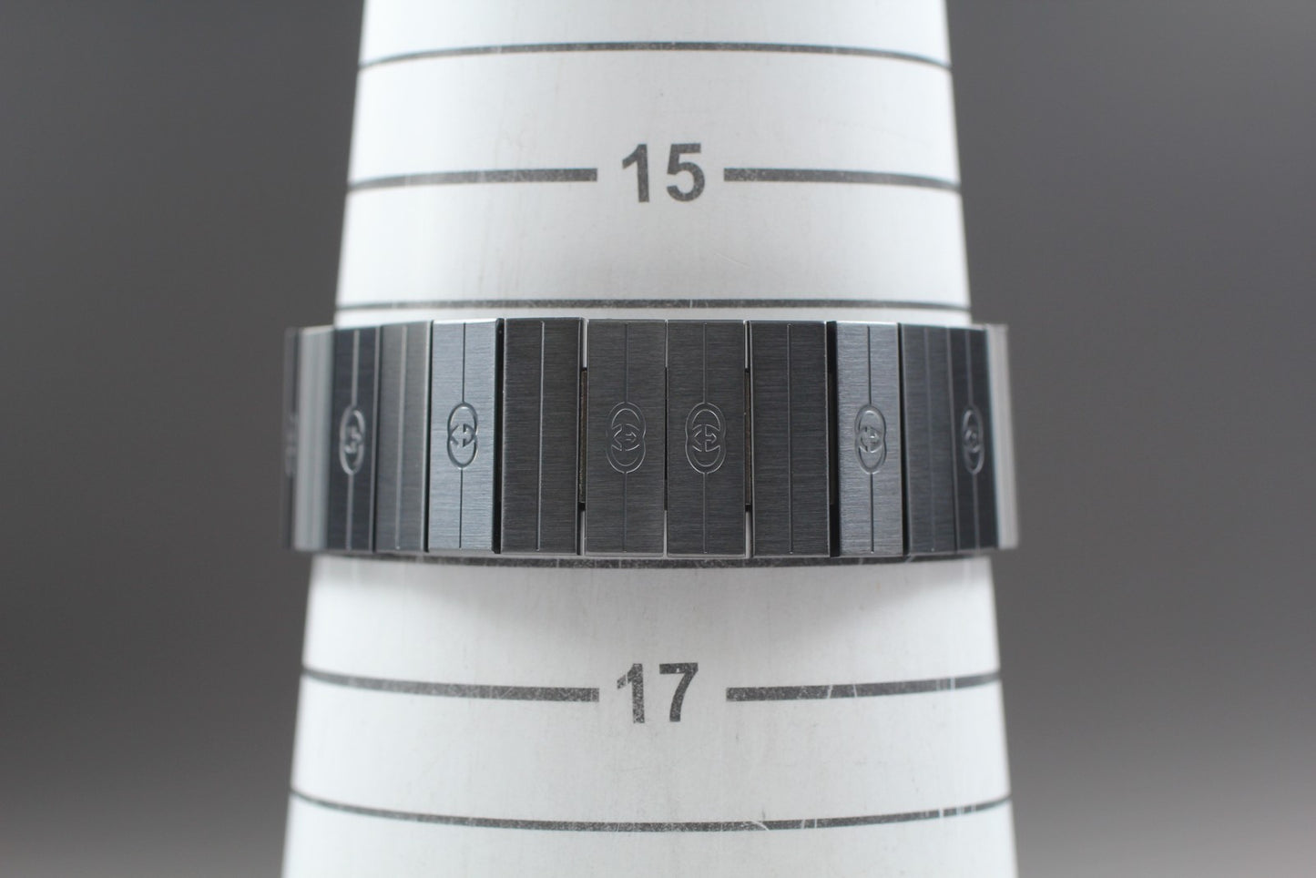 MINT / Full Set* Gucci Grip YA157412 38mm Jump Hour Quartz Watch JAPAN 16.5cm