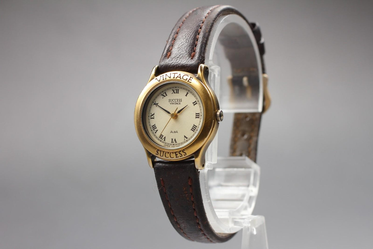 Exc+5 SEIKO Alba V401-0140 Gold Tone Roman Dial Quartz Ladies Watch From JAPAN