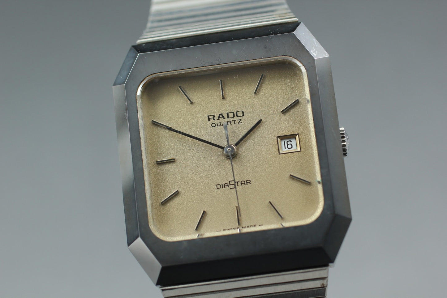 Vintage [Near MINT] RADO Diastar 105.0116.3 Quartz Silver Dial Men's Watch Swiss
