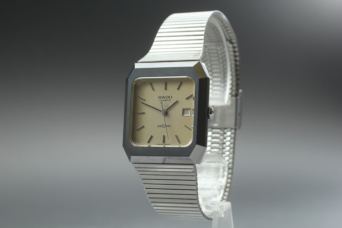 Vintage [Near MINT] RADO Diastar 105.0116.3 Quartz Silver Dial Men's Watch Swiss