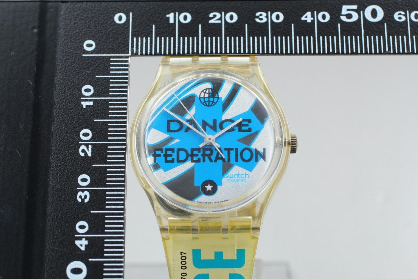 Near MINT / New Batt* Swatch Ice Dance GK201 34mm Transparent Quartz Watch JAPAN