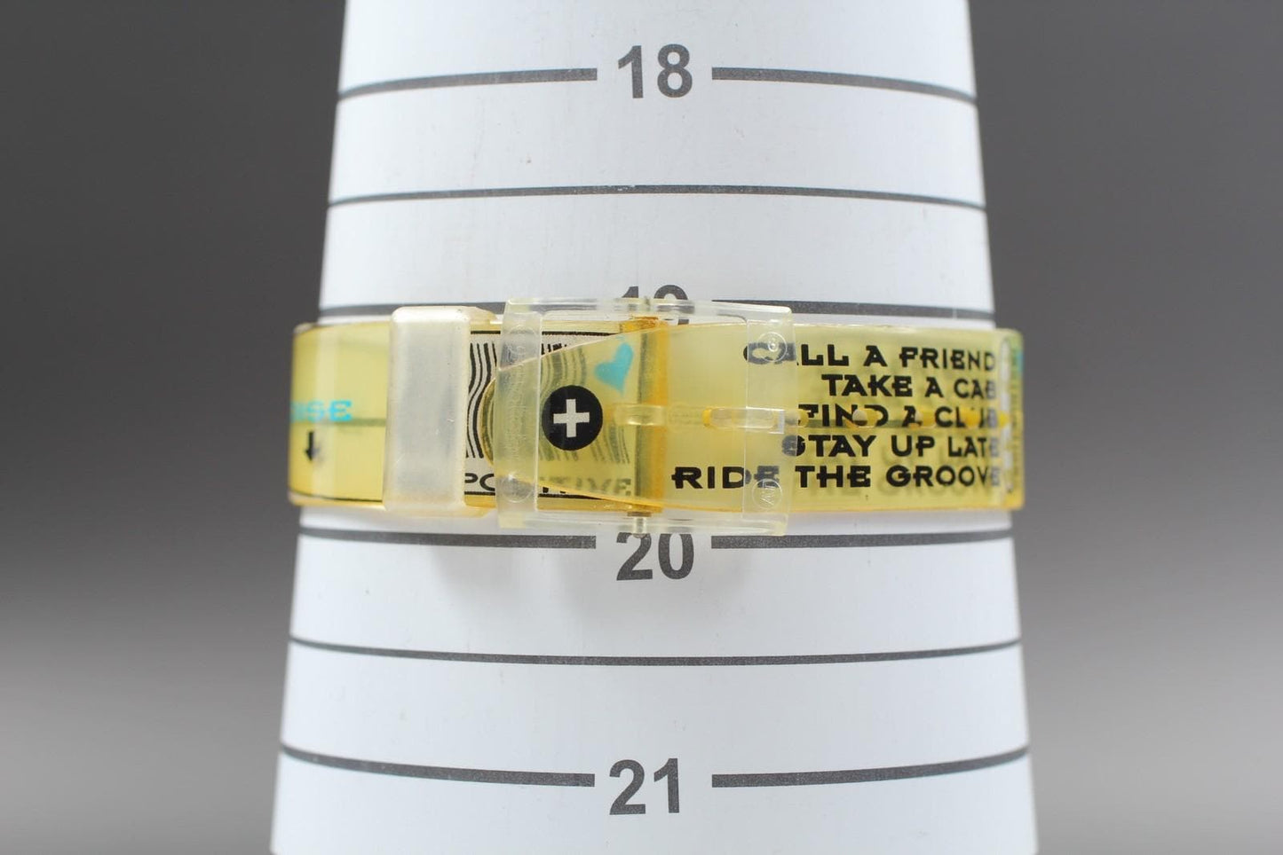 Near MINT / New Batt* Swatch Ice Dance GK201 34mm Transparent Quartz Watch JAPAN