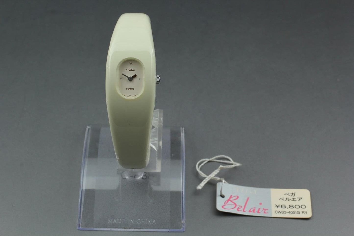 Nos w/ Tag* Citizen Vega 2028-397801 White Bangle Quartz Ladies Watch From JAPAN