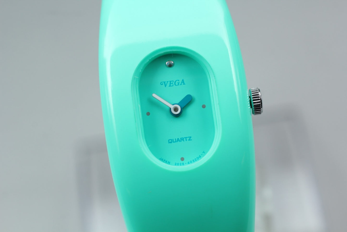 Nos w/ Tag* Citizen Vega 2028-397801 Green Bangle Quartz Ladies Watch From JAPAN