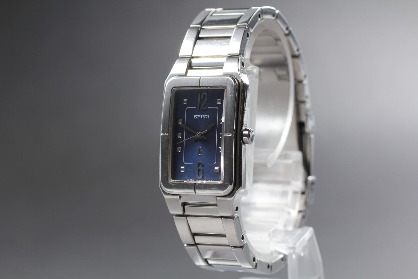 Near MINT SEIKO Lukia 1N01-0BZ0 Blue Dial Tank 20mm Quartz Ladies Watch  JAPAN