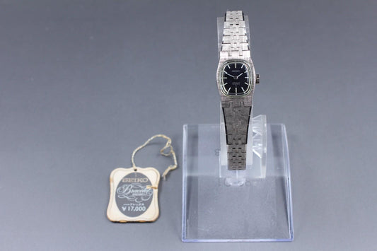 1971 [N MINT w/ Tag] Seiko Special 1140-7010 Black Bracelet Manual Ladies Watch