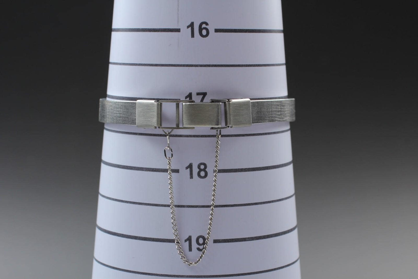 Vintage 1975 [Near MINT / Tag] SEIKO Bracelet 11-4570 Silver Manual Ladies Watch