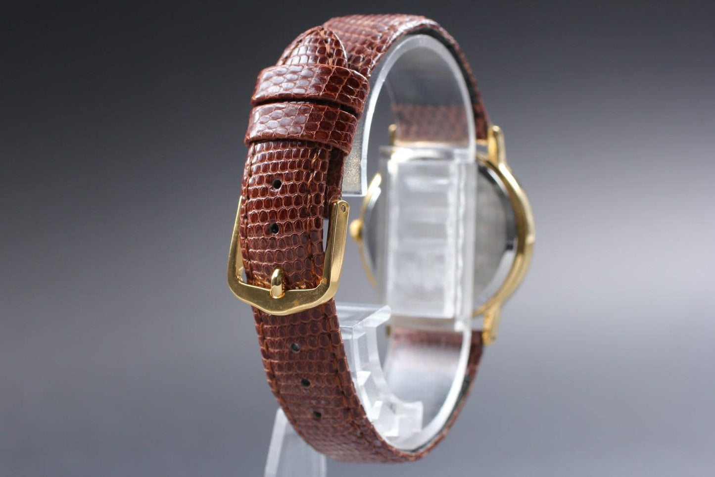 Near MINT Seiko Alba V811-0770 Gold Textured Dial Quartz 31mm Men's Watch JAPAN